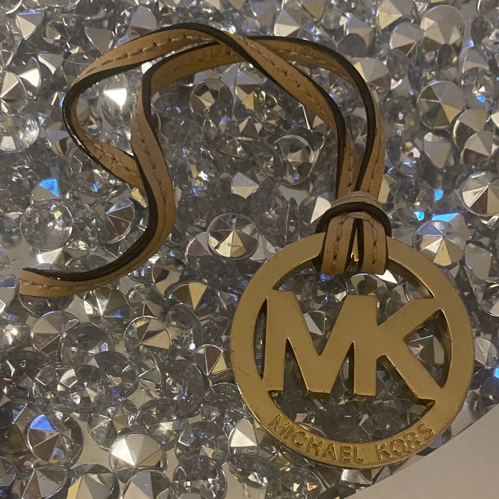 Michael Kors Tan and Gold Key Holder